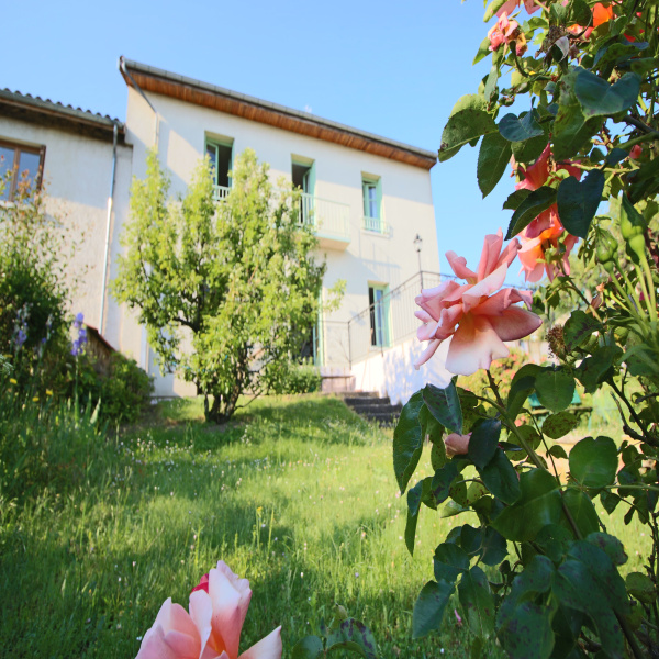 Offres de location Maison de village Rontalon 69510