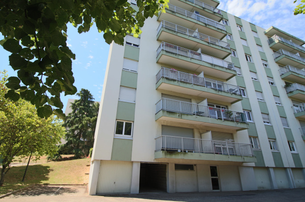 Offres de location Garage Oullins-Pierre-Bénite 69600